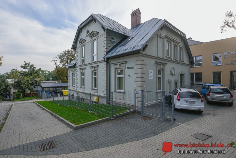 Cieszyńska przed wiekami i dziś. Spacer z prezentacją archiwalnych zdjęć ZDJĘCIA