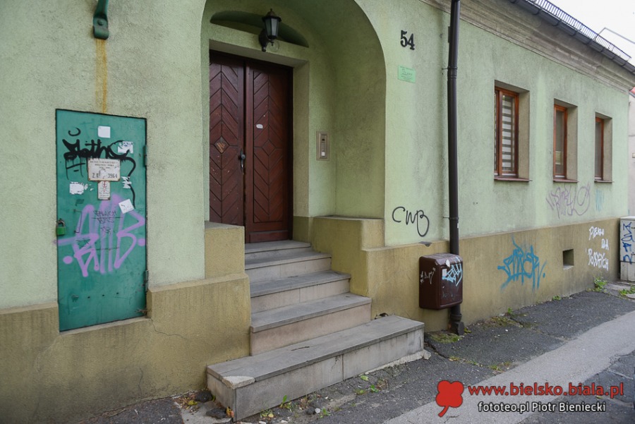 Cieszyńska przed wiekami i dziś. Spacer z prezentacją archiwalnych zdjęć ZDJĘCIA