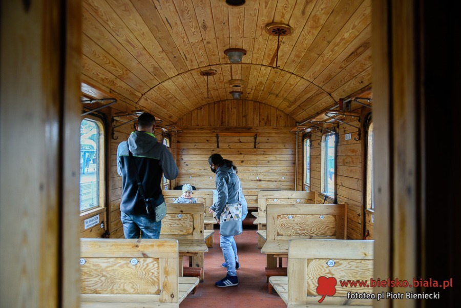 Skansen na stacji Bielsko-Biała Główna. Kolejka do parowozu ZDJĘCIA