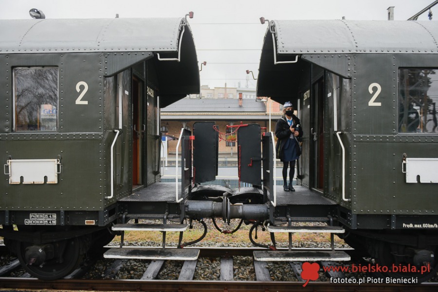 Skansen na stacji Bielsko-Biała Główna. Kolejka do parowozu ZDJĘCIA
