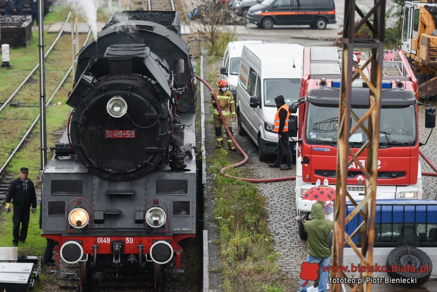 Skansen na stacji Bielsko-Biała Główna. Kolejka do parowozu ZDJĘCIA