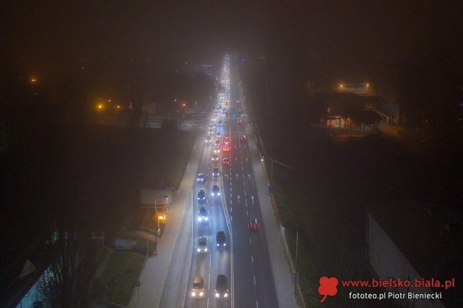 Protest samochodowy na ulicach Bielska-Białej. Nowa formuła strajku kobiet ZDJĘCIA