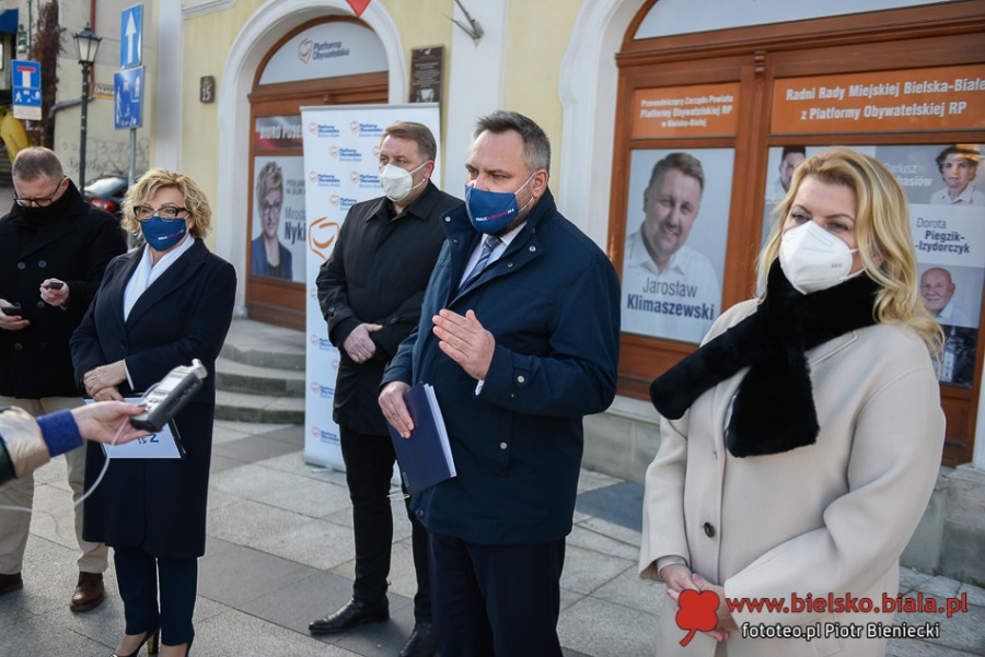 Proszą o pomoc w zatrzymaniu ekonomicznej katastrofy. Apel z Bielska-Białej - foto