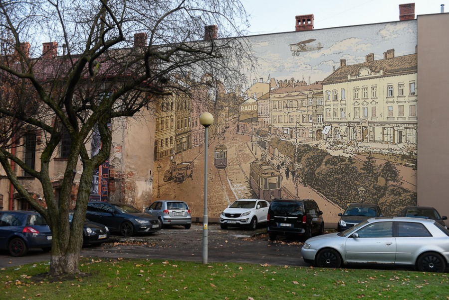 Nowe wciąż powstają, a stare znikają. Unikalna atrakcja Bielska-Białej ZDJĘCIA