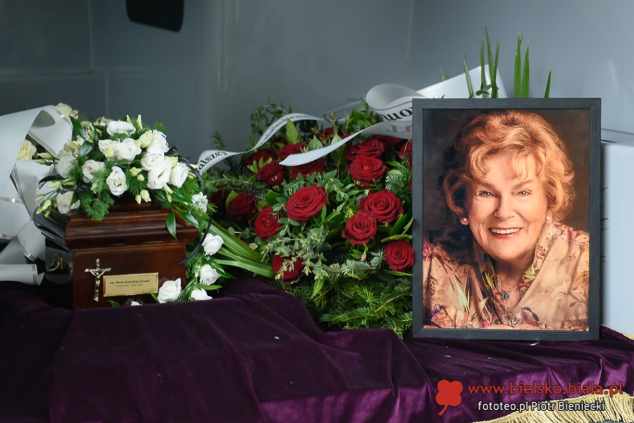 Pogrzeb Marii Koterbskiej. Bielsko-Biała z honorami żegna wielką Artystkę ZDJĘCIA