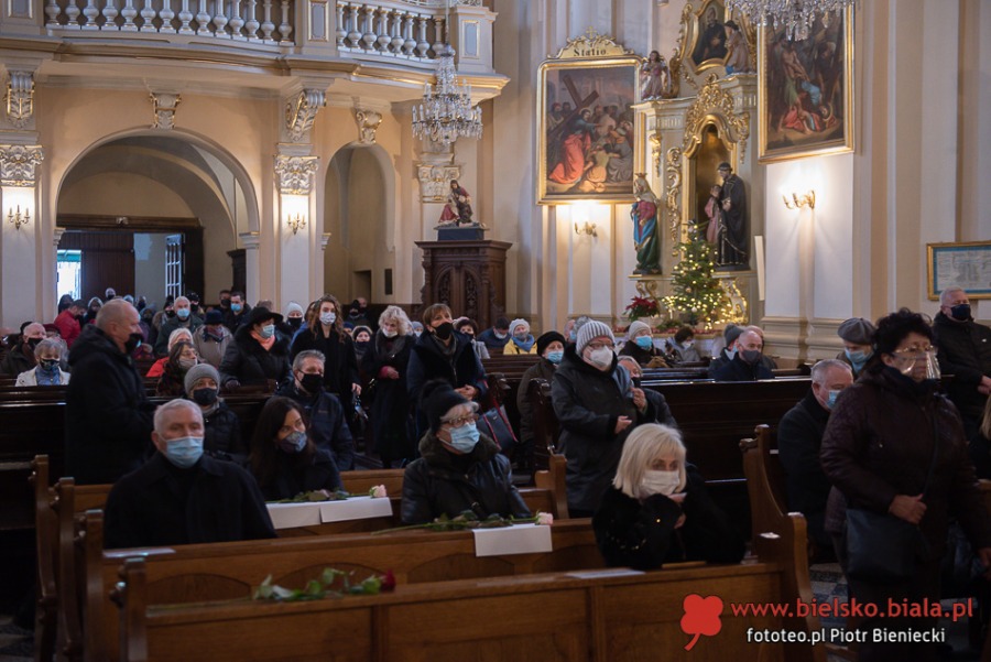Pogrzeb Marii Koterbskiej. Bielsko-Biała z honorami żegna wielką Artystkę ZDJĘCIA