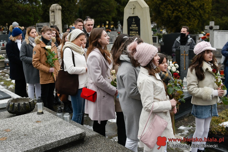 Pogrzeb Marii Koterbskiej. Bielsko-Biała z honorami żegna wielką Artystkę ZDJĘCIA