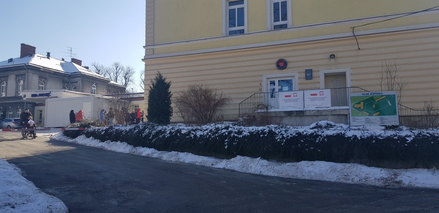 Wyrok śmierci odroczony do wiosny? Niezwykła jedność opozycji w sprawie szpitala