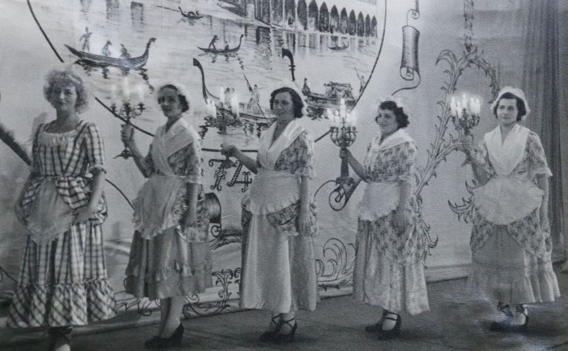 Chodzenie po polu minowym. Ponure czasy w bielskim teatrze ZDJĘCIA