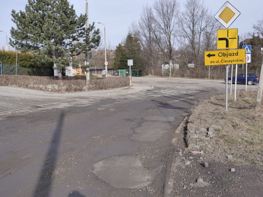 MZD uwzględnił postulaty mieszkańców. Będzie remont zdegradowanych dróg - foto
