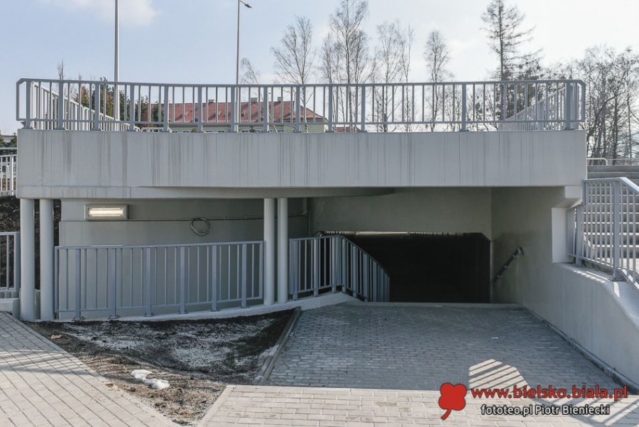 Rozbudowa Cieszyńskiej: nie wszyscy mają powody do radości ZDJĘCIA