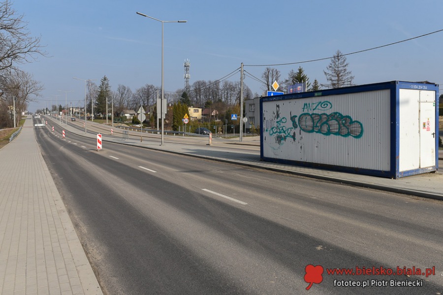 Rozbudowa Cieszyńskiej: nie wszyscy mają powody do radości ZDJĘCIA