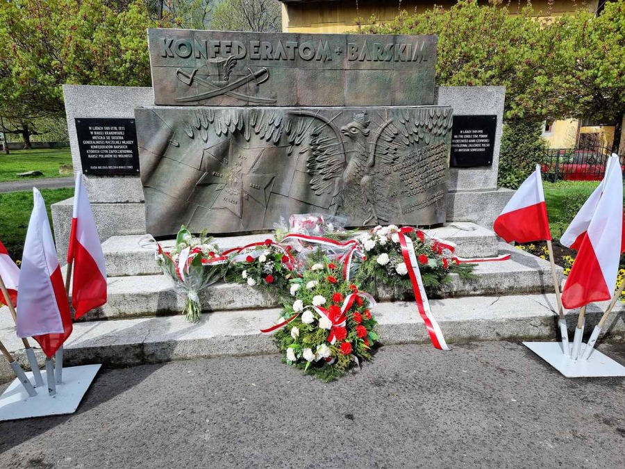 Obchody „skromne, ale godne”. Są takie wydarzenia, które jednoczą Polaków - ZDJĘCIA
