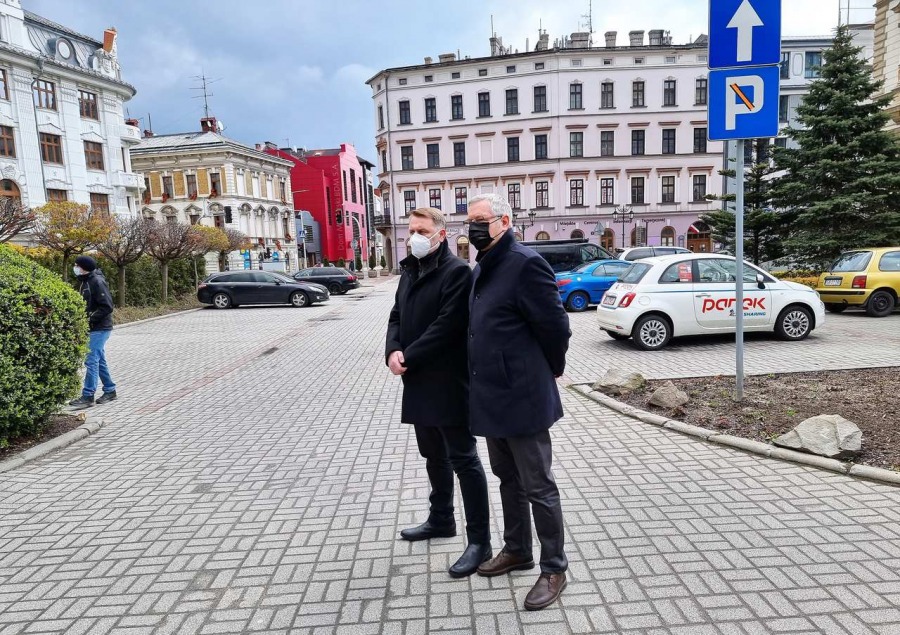 Obchody „skromne, ale godne”. Są takie wydarzenia, które jednoczą Polaków - ZDJĘCIA