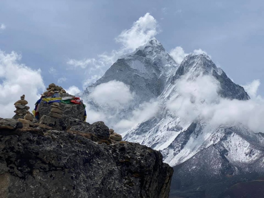 18 stopni mrozu, brakuje tlenu i trudno zebrać myśli. Każdy ma swój Everest ZDJĘCIA