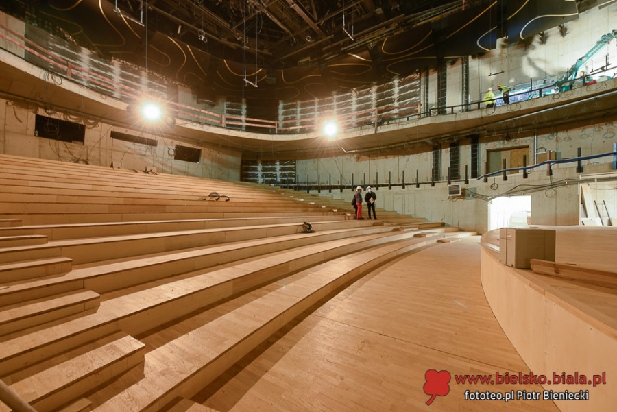 Cavatina coraz piękniejsza. Sala koncertowa już robi wrażenie! ZDJĘCIA