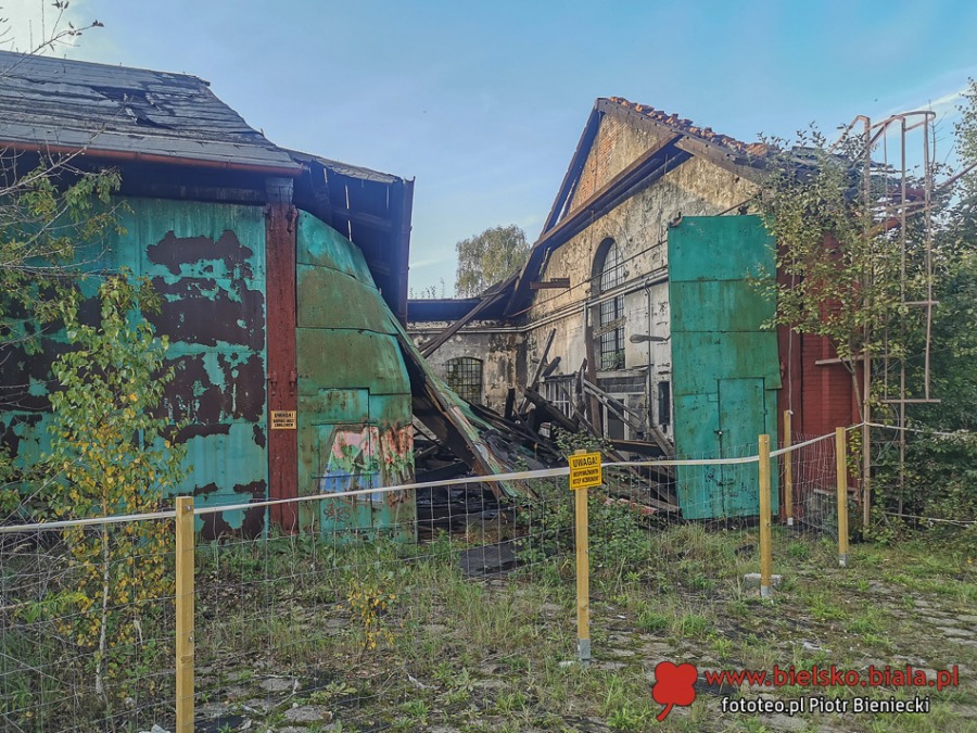 Historia dewastacji bielskiego zabytku. Ruiny zniszczył pożar ZDJĘCIA