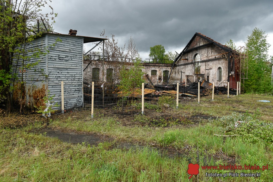 Historia dewastacji bielskiego zabytku. Ruiny zniszczył pożar ZDJĘCIA
