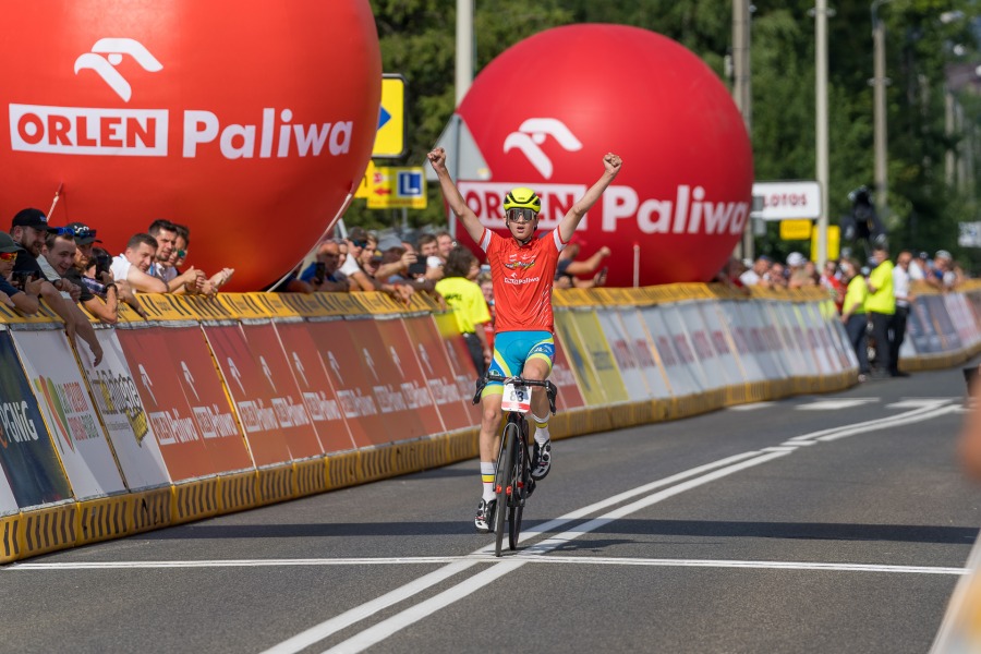Coraz bliżej mety Tour de Pologne Junior. Zmagania w Bielsku-Białej za nami! - foto