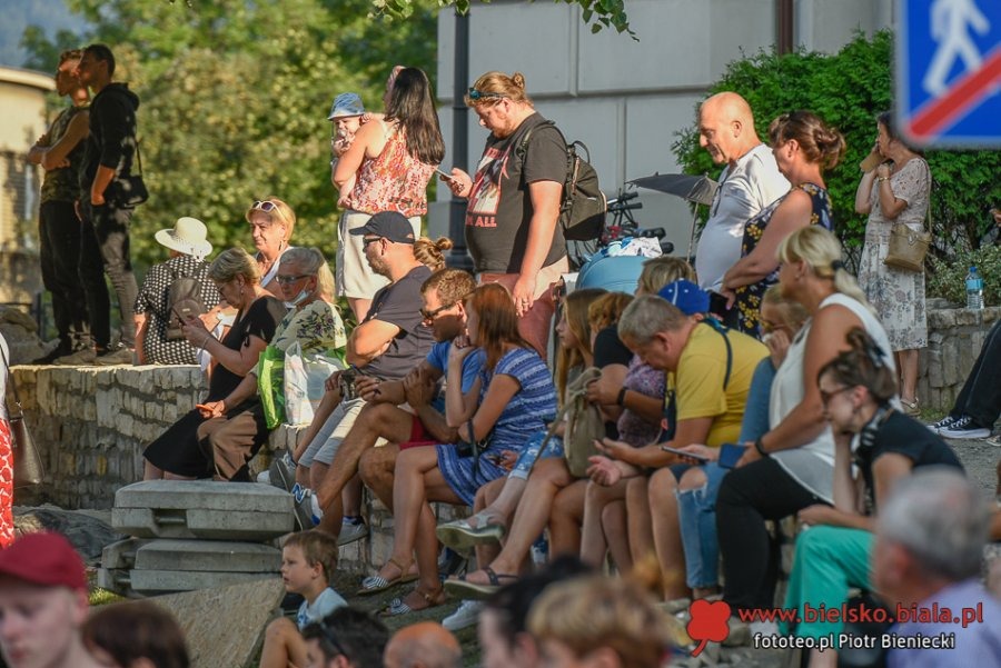 Tłumy czekały na wielki wyścig. Gwiazdy sportu rzadko u nas goszczą ZDJĘCIA