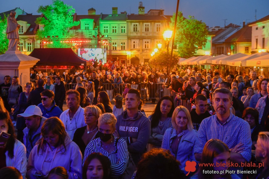 Wielki ogród zakwitł na Rynku. Porywający koncert dla miasta kwiatów ZDJĘCIA