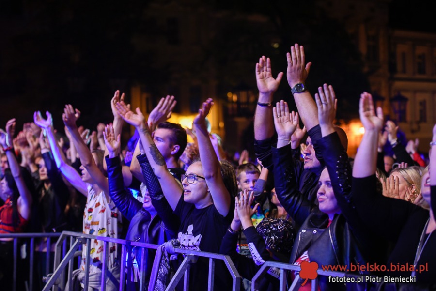 Wielki ogród zakwitł na Rynku. Porywający koncert dla miasta kwiatów ZDJĘCIA