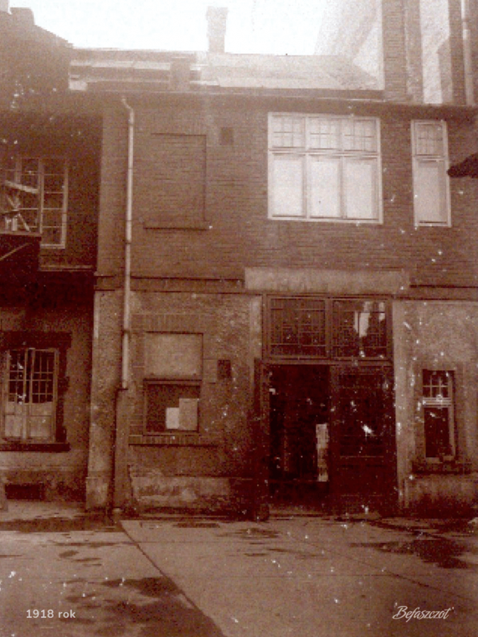 Historyczna fabryka w centrum Bielska-Białej. Tak zmieniała się przez ponad 100 lat ZDJĘCIA