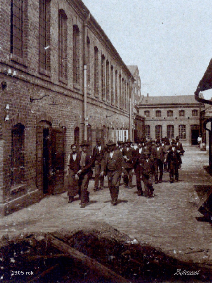 Historyczna fabryka w centrum Bielska-Białej. Tak zmieniała się przez ponad 100 lat ZDJĘCIA