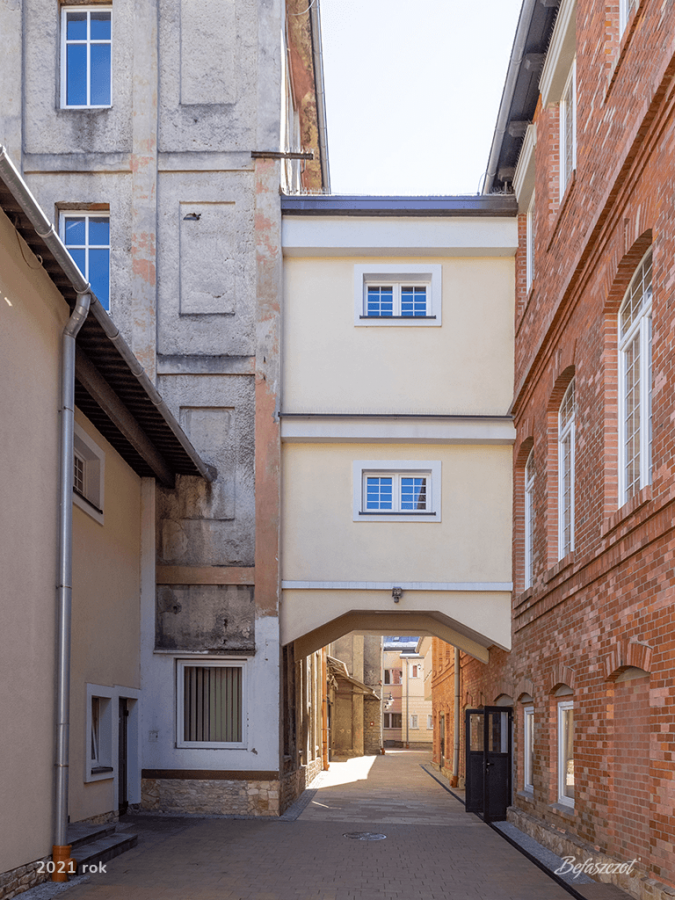Historyczna fabryka w centrum Bielska-Białej. Tak zmieniała się przez ponad 100 lat ZDJĘCIA