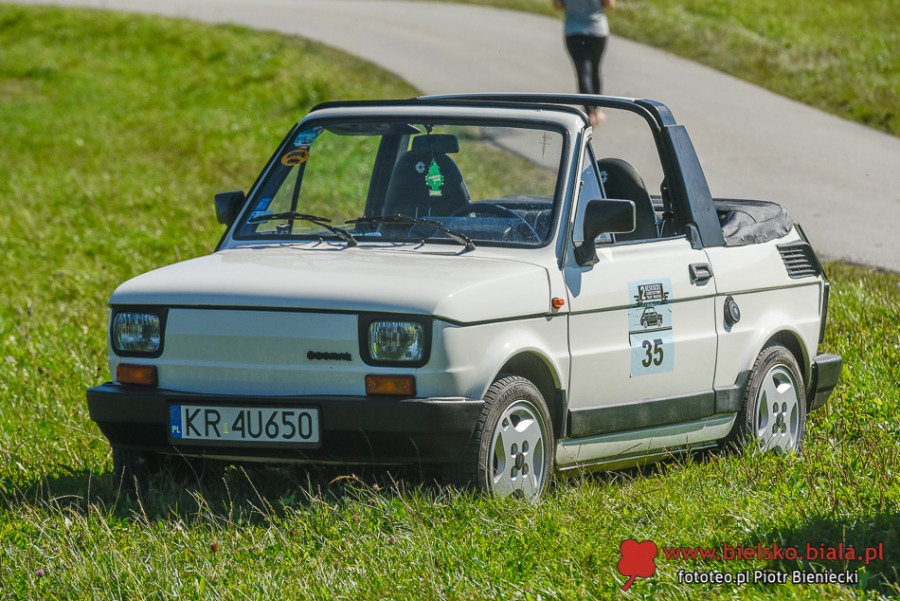 Maluchy w górach. Na rajdzie nie zabrakło awarii i odpalania na pych ZDJĘCIA