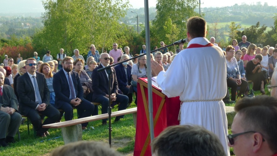 Nowa tablica od władz Bielska-Białej. Msza z udziałem prezydenta miasta - foto