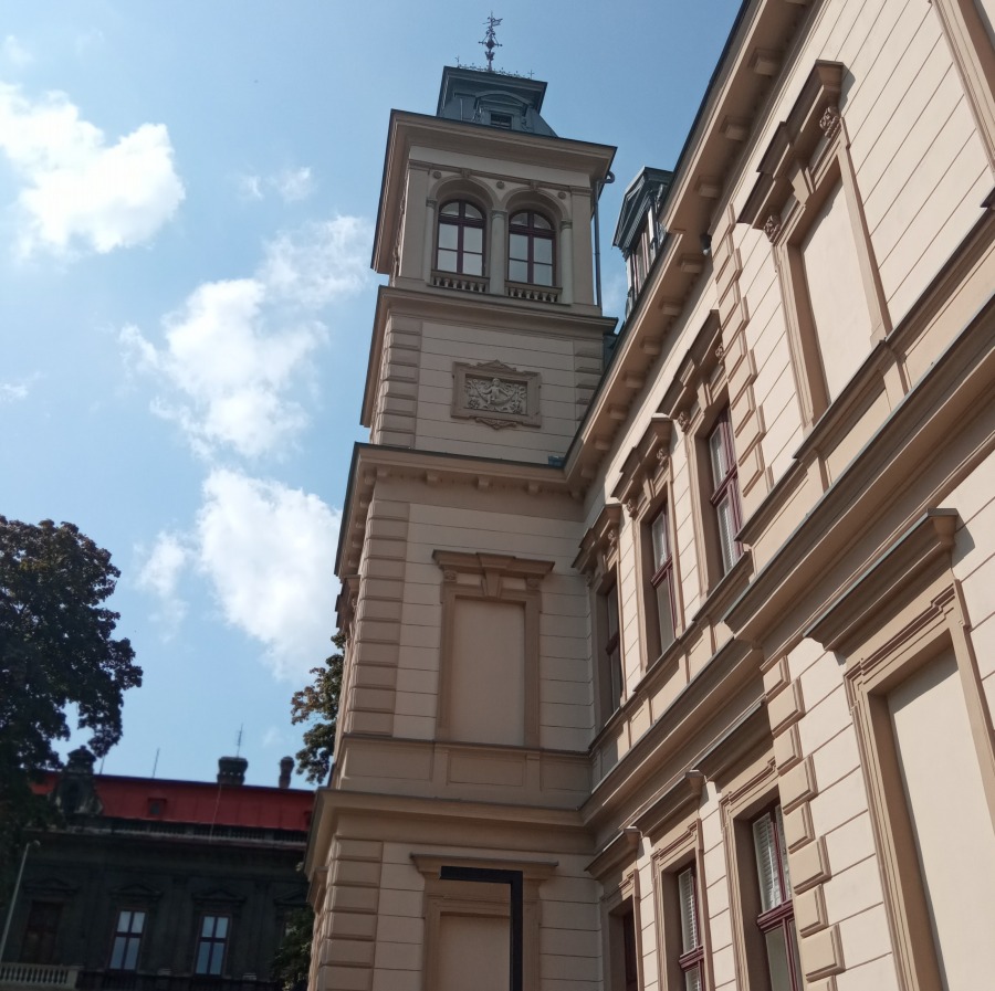 Zabytkowa willa dla osób potrzebujących. Zgodnie z testamentem właściciela