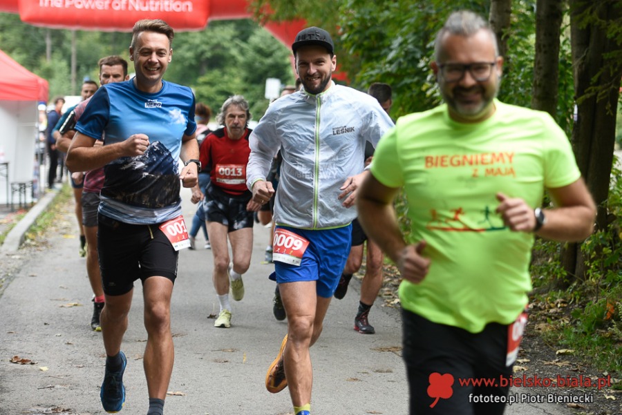 Wojtuś i Wiktoria walczą z chorobą. Pomagają im biegacze w Wapienicy ZDJĘCIA