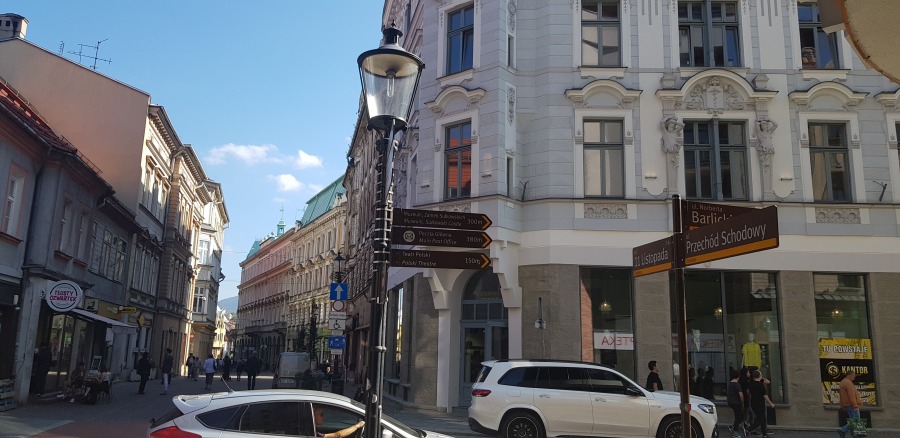 Na Barlickiego pod czwartym: czas się cofnął i znów jest pięknie