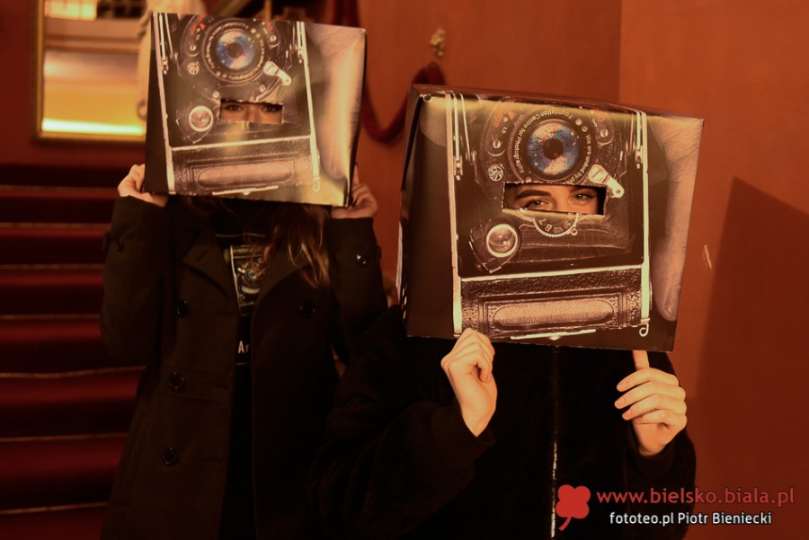 9. FotoArtFestival ruszył w teatrze. Nie było wielu zaproszonych gości ZDJĘCIA