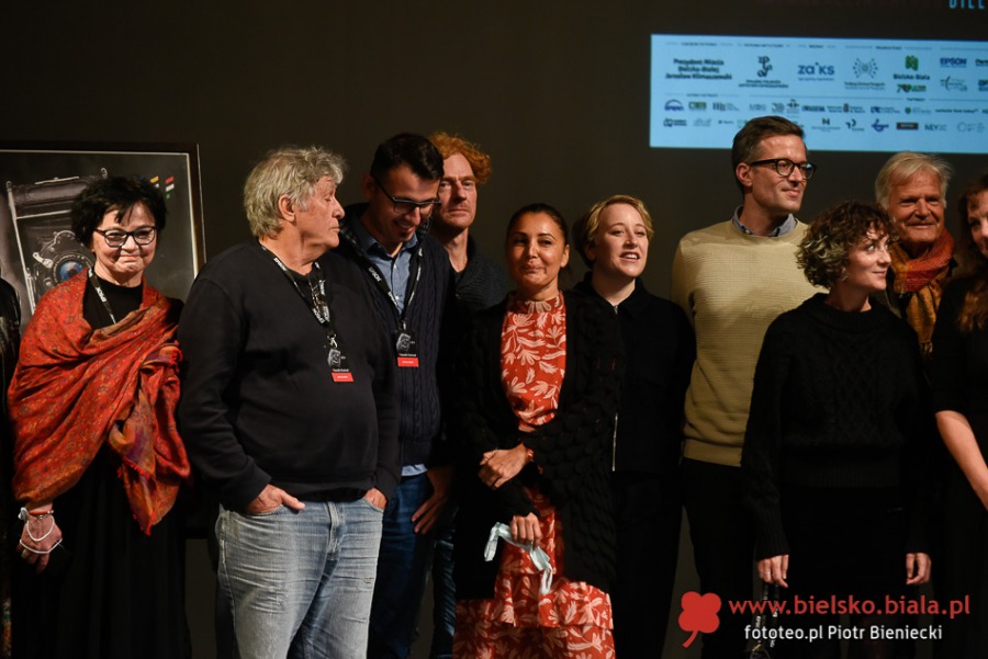 9. FotoArtFestival ruszył w teatrze. Nie było wielu zaproszonych gości ZDJĘCIA