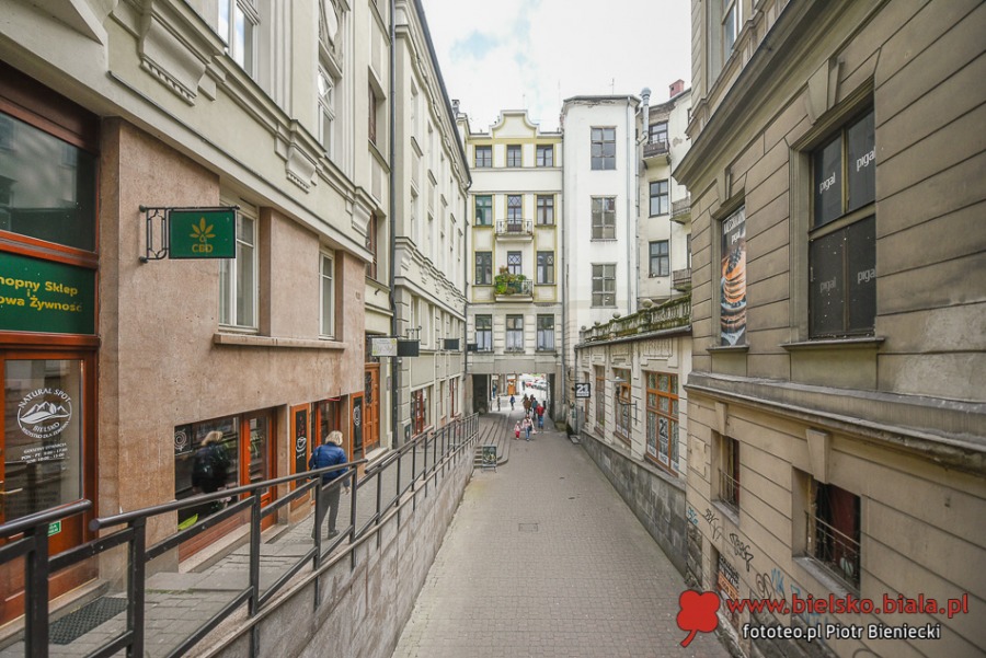 Nie wszystko skasowano. Ukryte ślady po bielskich tramwajach ZDJĘCIA