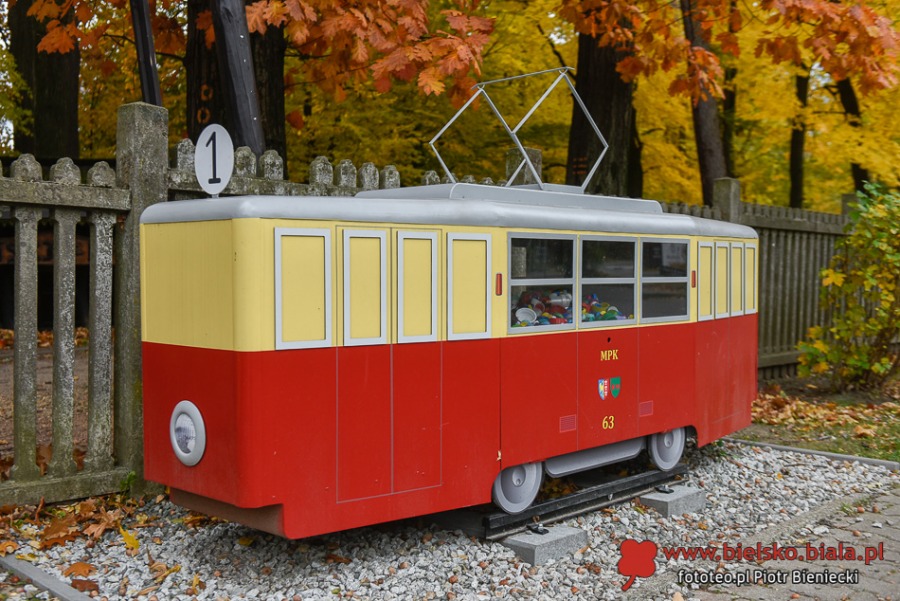 Nie wszystko skasowano. Ukryte ślady po bielskich tramwajach ZDJĘCIA