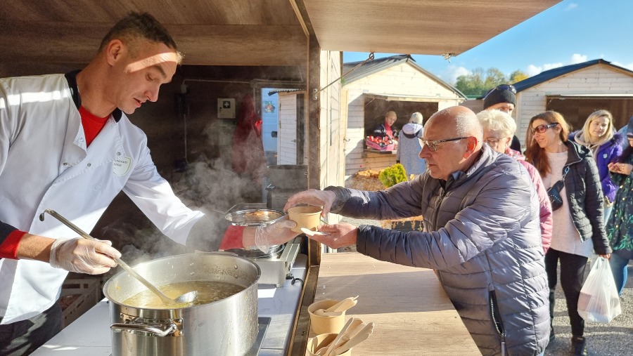 Festiwal Ziemniaka na Giełdzie w Wapienicy. Pyszne potrawy i dobra zabawa ZDJĘCIA