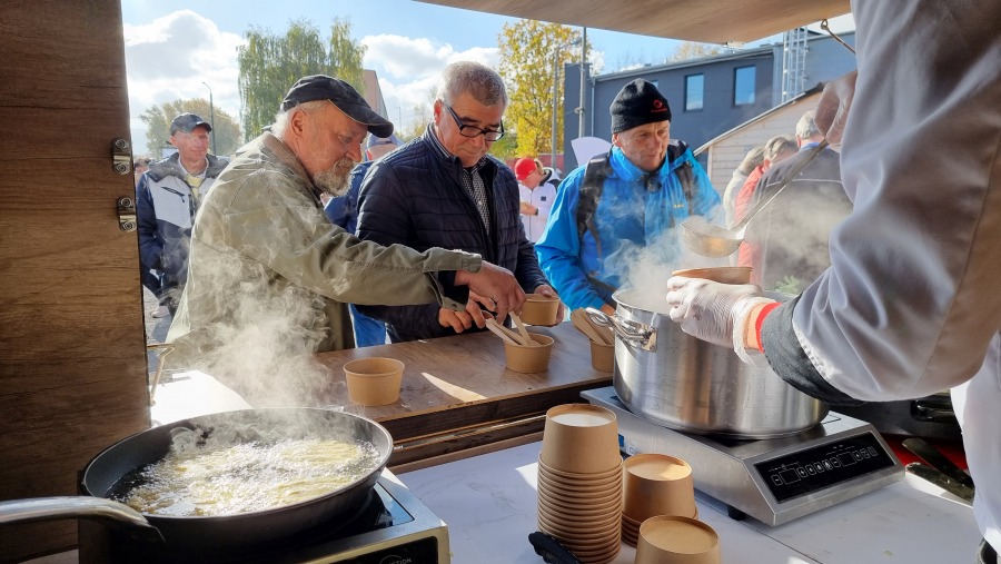 Festiwal Ziemniaka na Giełdzie w Wapienicy. Pyszne potrawy i dobra zabawa ZDJĘCIA