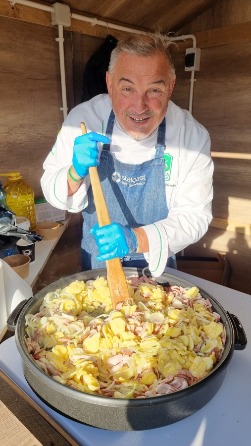 Festiwal Ziemniaka na Giełdzie w Wapienicy. Pyszne potrawy i dobra zabawa ZDJĘCIA