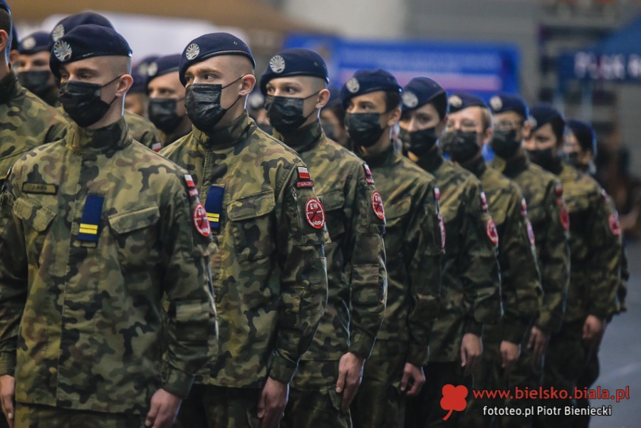 Przyjedź mamo na przysięgę! Gala mundurowa pod Dębowcem ZDJĘCIA