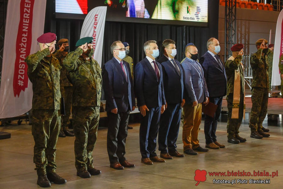 Przyjedź mamo na przysięgę! Gala mundurowa pod Dębowcem ZDJĘCIA