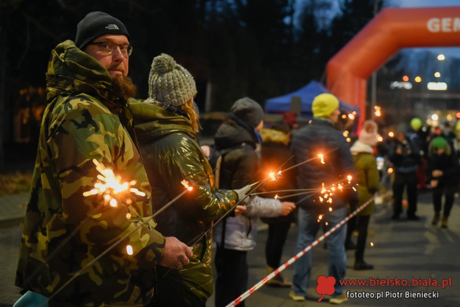 Super paczki dla dzieciaków. Mikołajkowy bieg charytatywny w Bielsku-Białej ZDJĘCIA