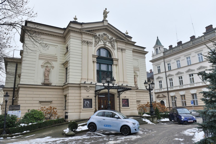 Wartościowe nagrody dla najzdolniejszych dzieci pracowników - foto