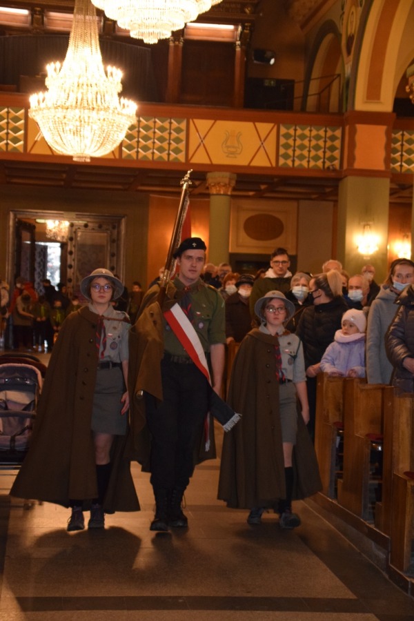 Zapłonęły ogniska w Bielsku-Białej i okolicy. Płomień można zabrać do domu - foto