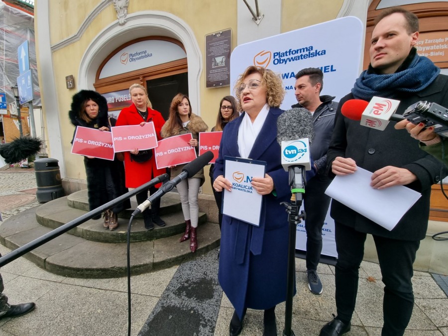 Rachunki szybują ostro w górę. Kosmiczna podwyżka, tak być nie może - foto