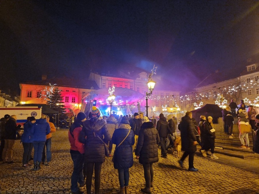 Przejrzyj na oczy! WOŚP wspiera Polaków w potrzebie FILMY I ZDJĘCIA