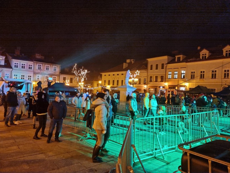 Przejrzyj na oczy! WOŚP wspiera Polaków w potrzebie FILMY I ZDJĘCIA