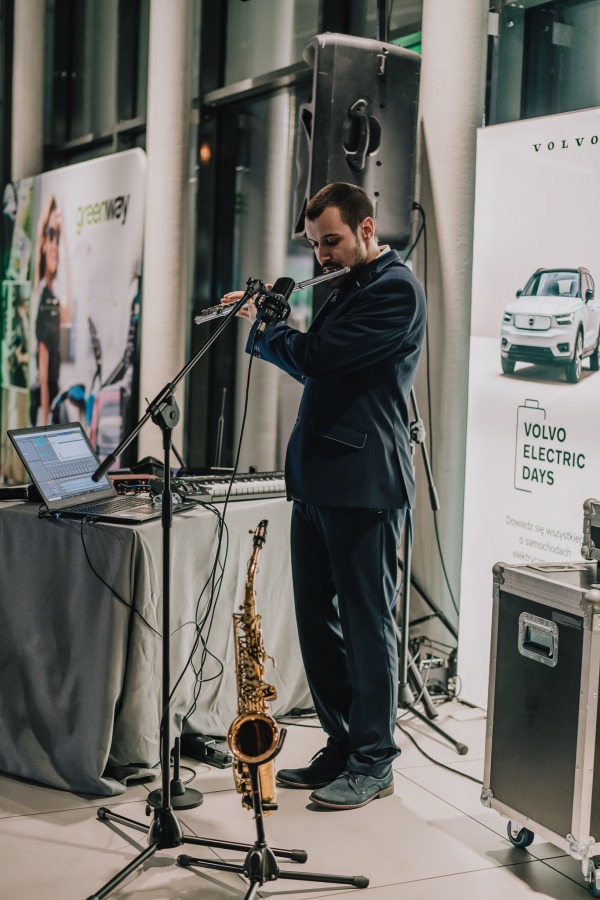 Przyszłość jest elektryczna. Premiera nowego modelu Volvo w Bielsku-Białej ZDJĘCIA